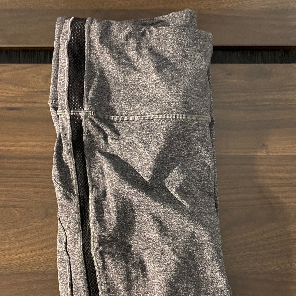Lululemon Cropped Gray Leggings